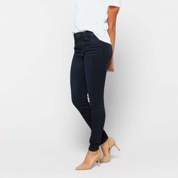 NWT! Liverpool Abby High Rise Skinny Jean - Picture 3 of 6